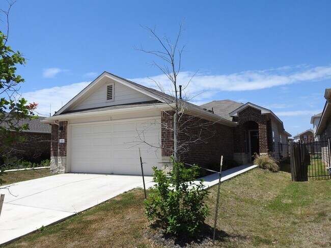 Building Photo - 621 Callahan Ln