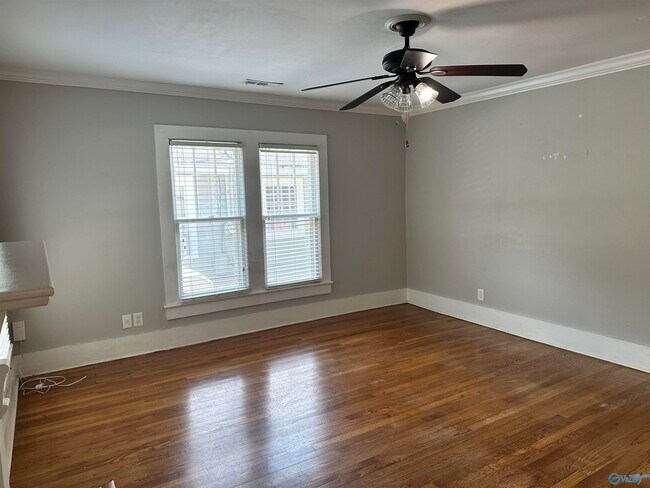 Building Photo - 1513 Beirne Ave NE