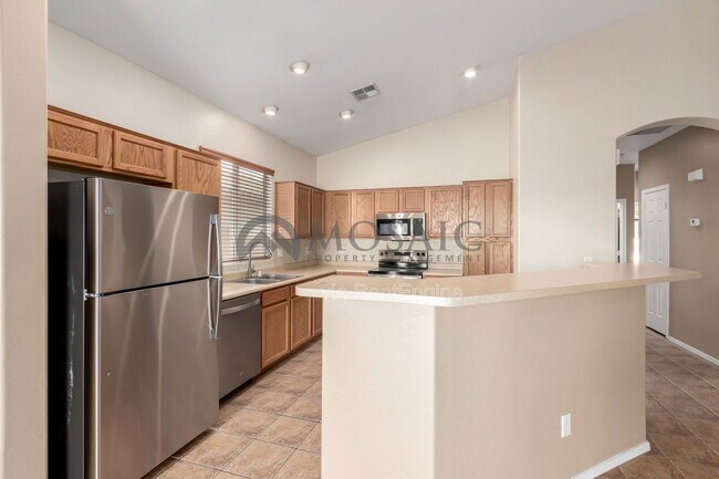 Building Photo - 4020 E Trigger Way