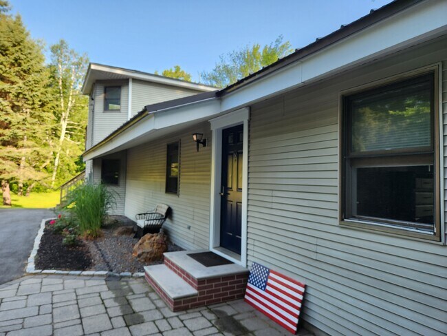 Primary Photo - 57 Buffum Hill Rd