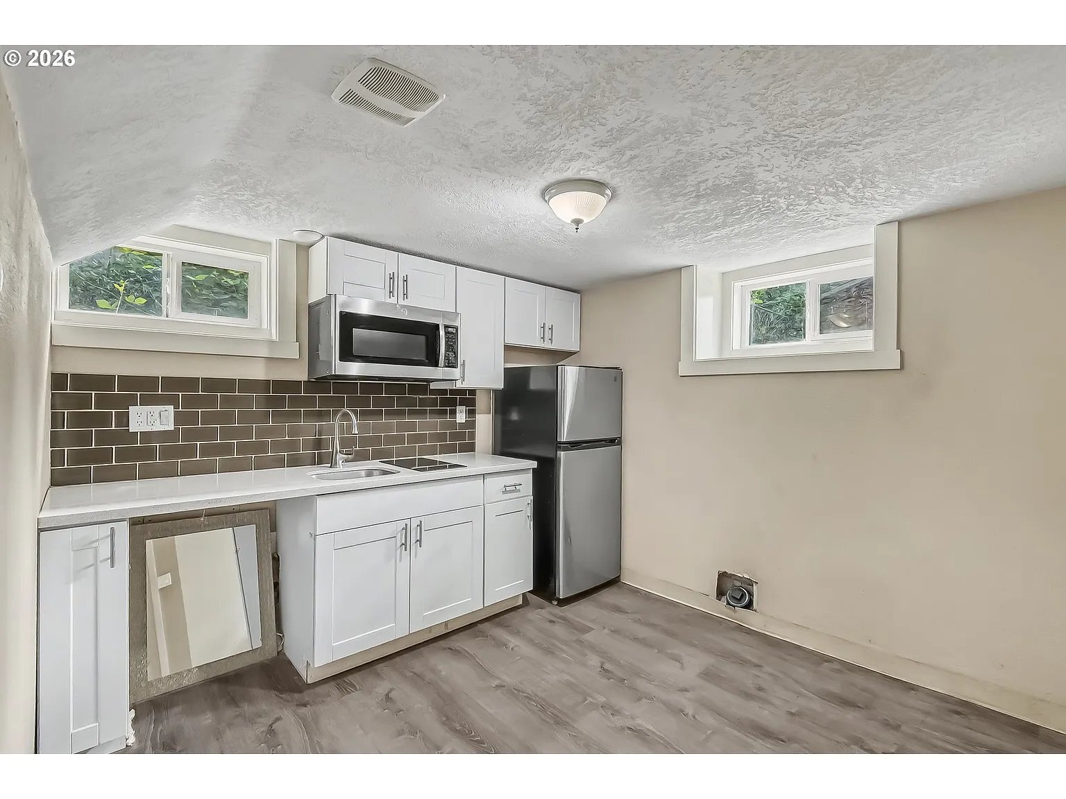 Building Photo - 3801 NE 82nd Ave