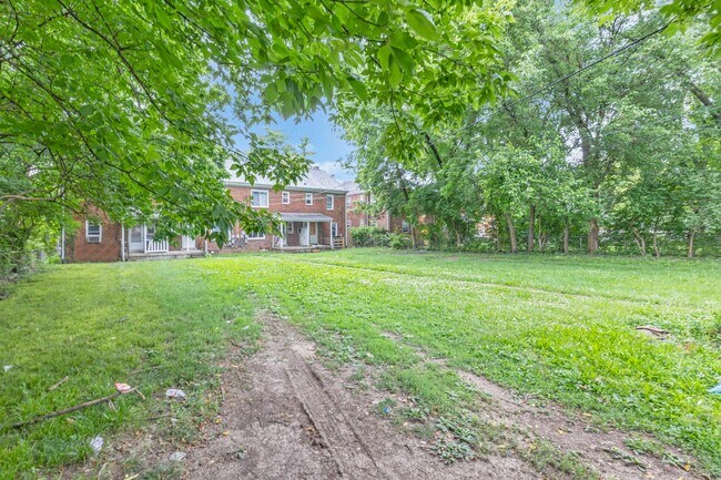 Building Photo - 47-53 S Burgess Ave