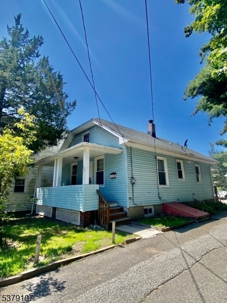 Building Photo - 665 Ringwood Ave