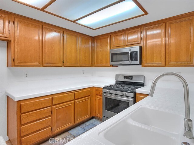 Building Photo - 1548 Vallecito Dr