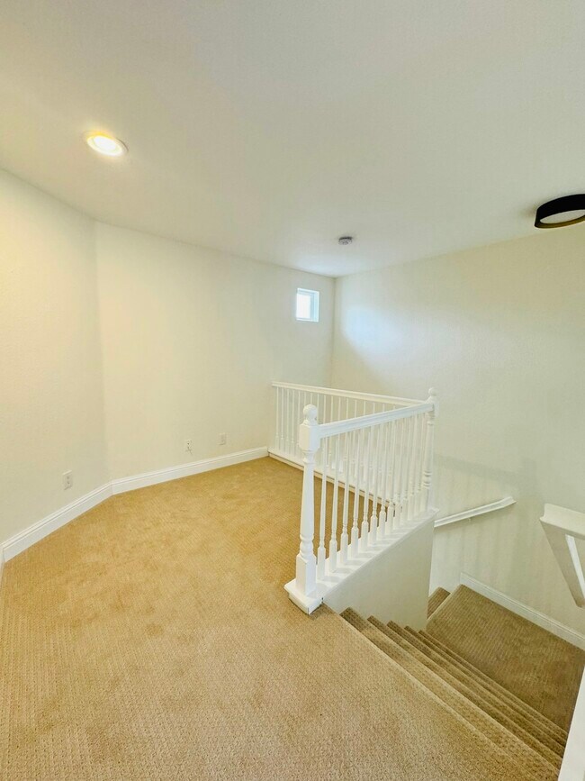 Building Photo - 5368 Rockrose Way