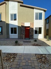Building Photo - Spacious Townhouse with Loft & Rare 3-Car Garage!