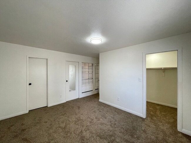 Building Photo - SPANISH VILLAS