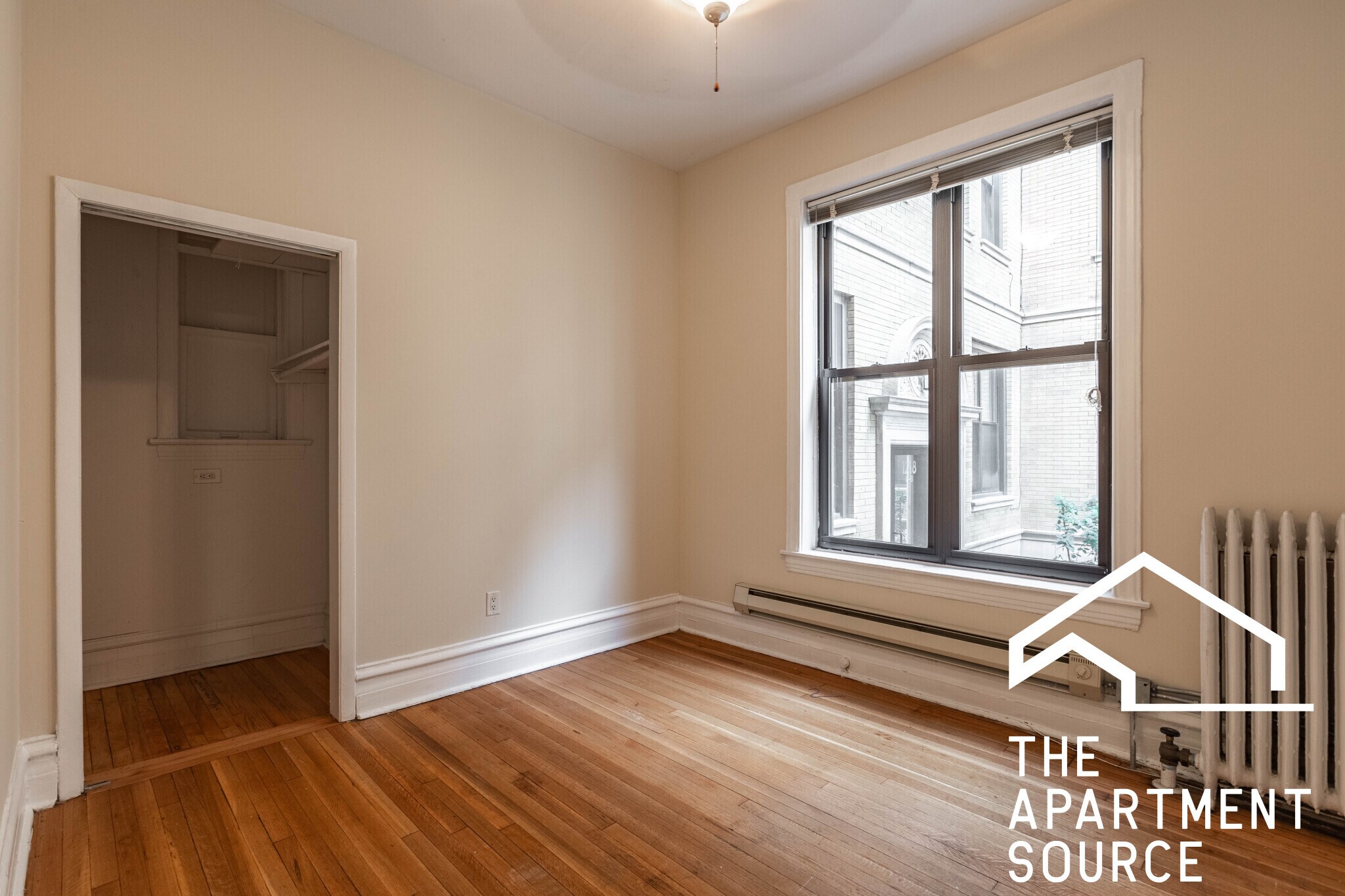 Building Photo - 1224 N Dearborn St