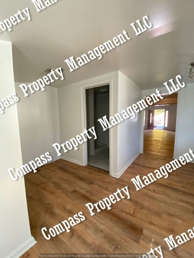 Building Photo - $1645 - 4 Bed, 2 Bath Home - Parkesburg