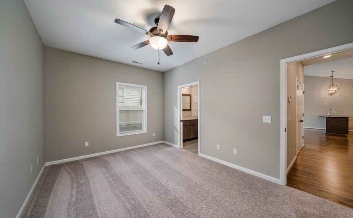 Building Photo - 121 Hudgens Ct