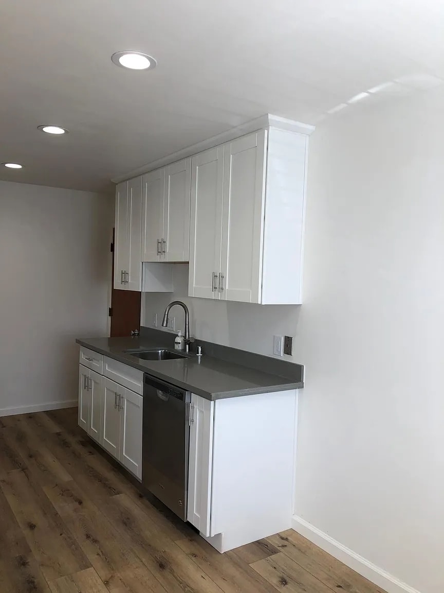 Building Photo - 72 Kim Louise Dr