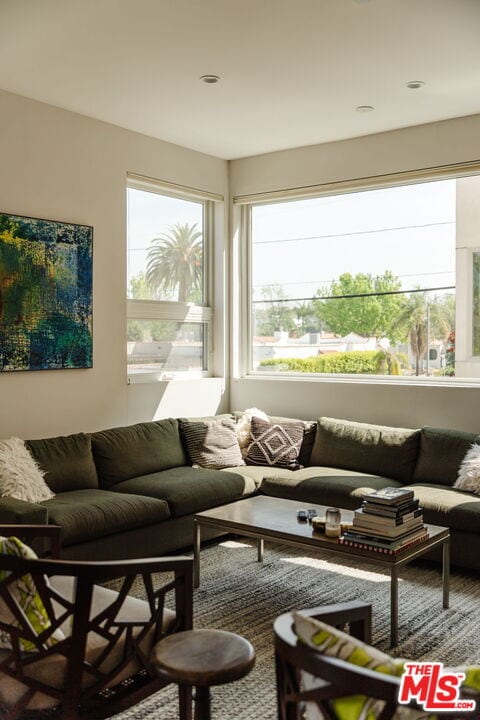 Building Photo - 6072 Pickford St