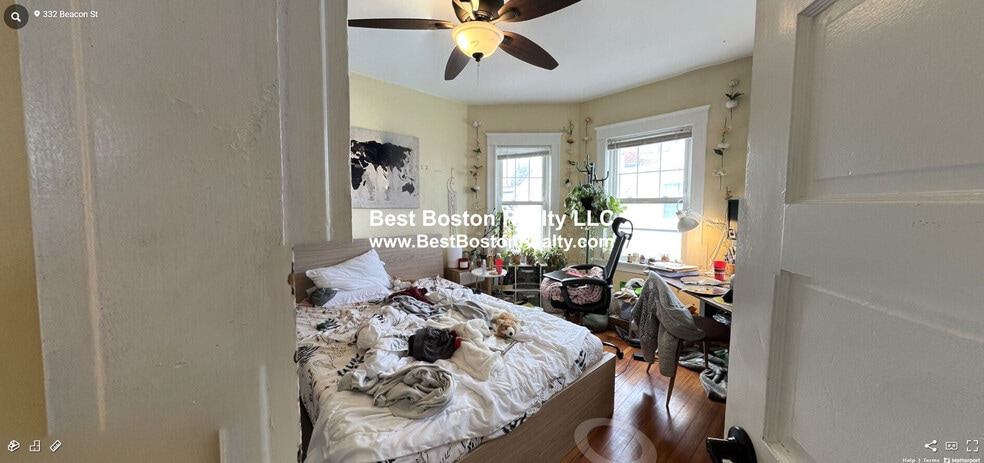 Building Photo - 332 Beacon St