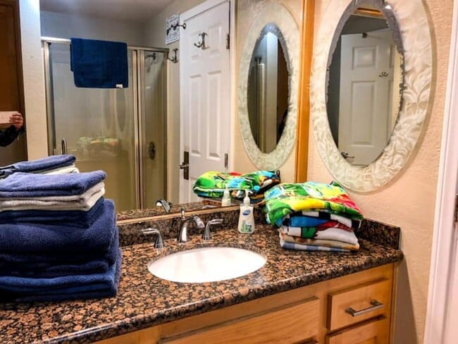 Building Photo - Amazing Townhouse in front of the beach and the ses. Gustavo Lopez AMSI