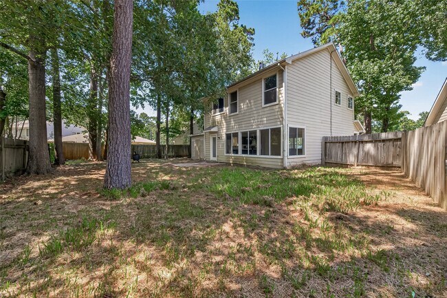 Building Photo - 18174 Woodsdale Ct