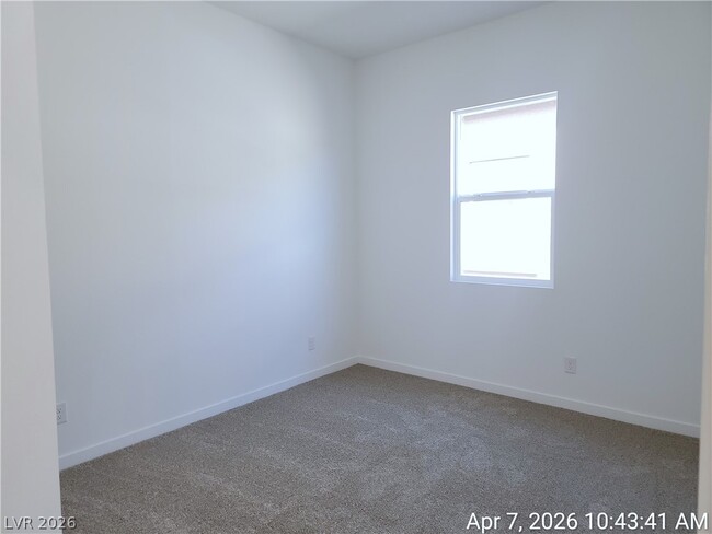 Building Photo - 96 Ibiza Lk Dr