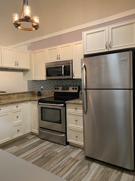 Building Photo - 416 Buttonwood Pl