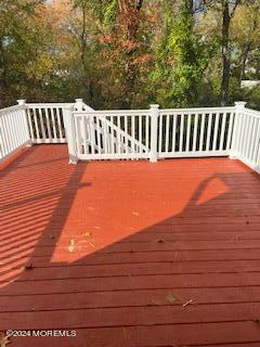 Building Photo - 427 Lake Ave