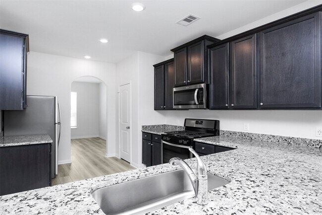 Building Photo - 443 Lone Rider Dr