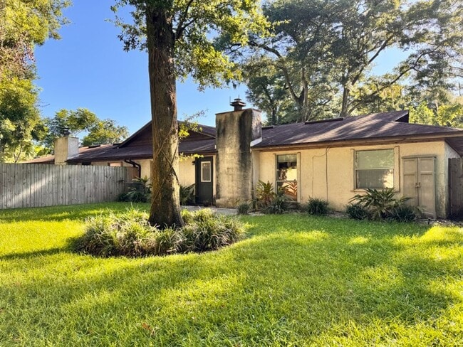 Building Photo - RENTAL