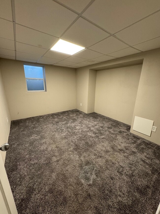 Building Photo - 836 Wingate Pl