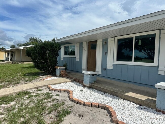 Building Photo - 2781 Fulford St