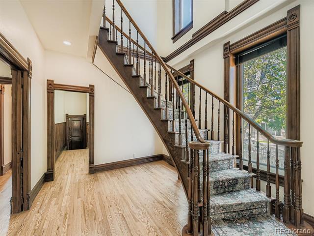 Building Photo - 2140 W 28th Ave