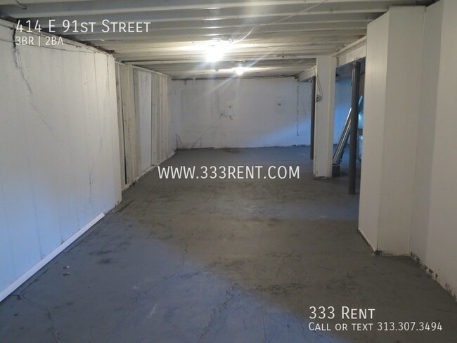Building Photo - 414 E 91st St