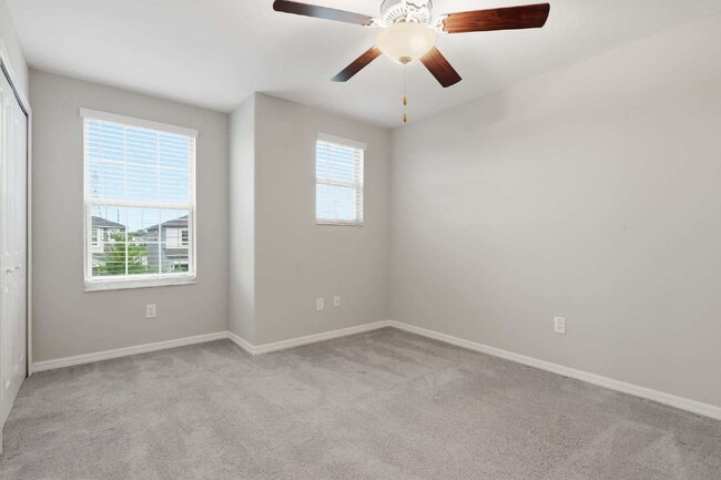 Building Photo - 7023 Samuel Ivy Dr