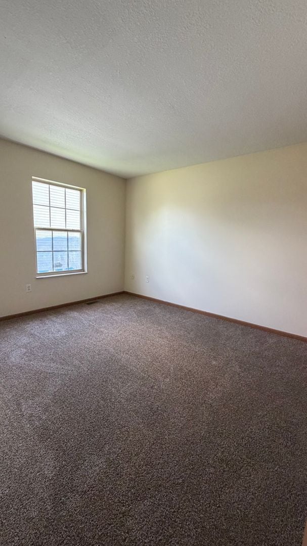 Building Photo - 1040 Steeplebush Dr
