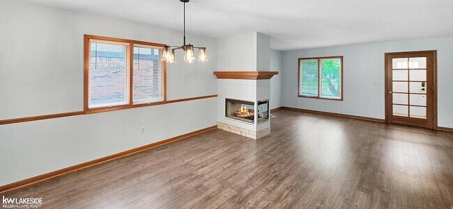 Building Photo - 856 Neff Rd