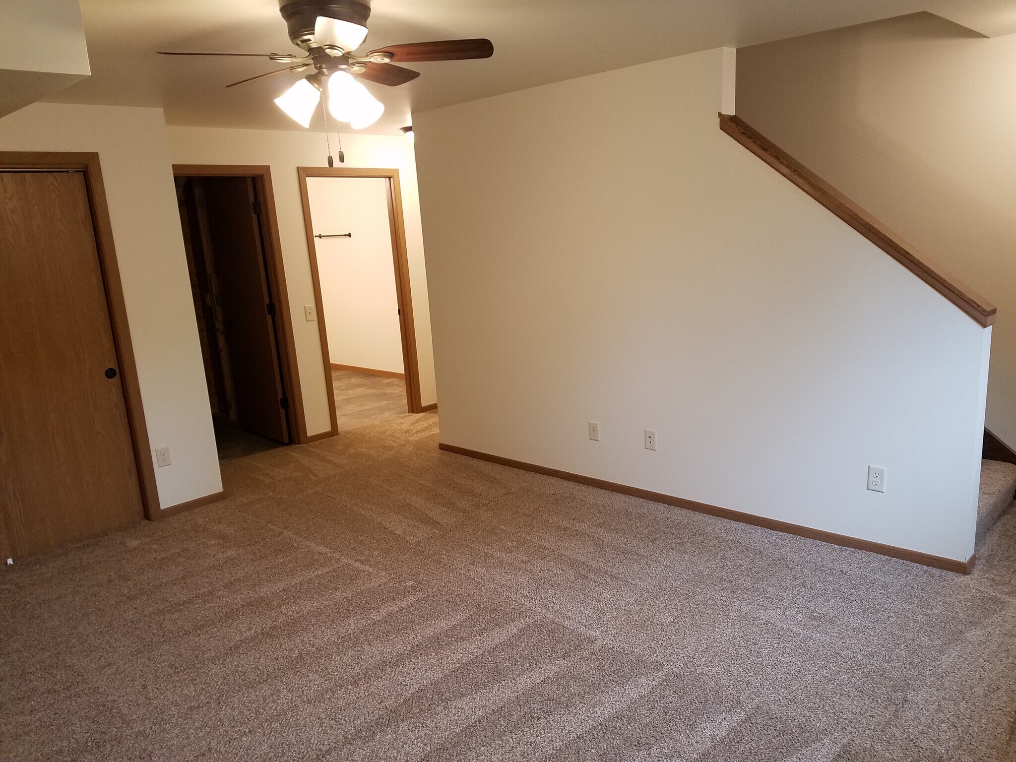 Basement/3rd Bedroom1 - 1500 E Clairemont Ave