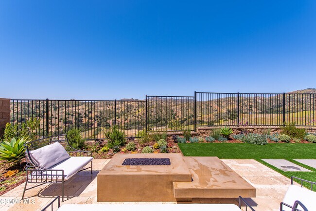 Building Photo - 20843 Acorn Cir