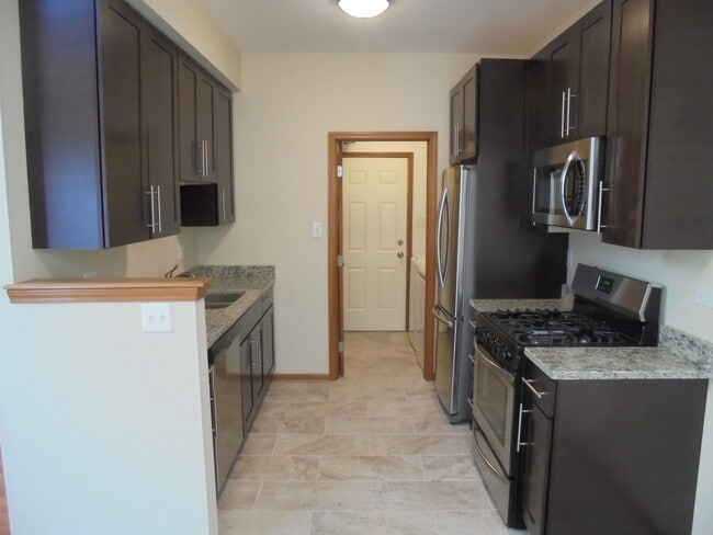 Building Photo - 736 Big Timber Dr