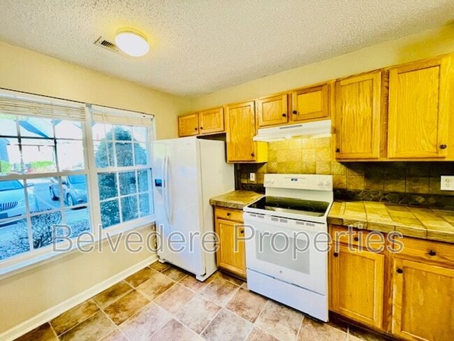 Building Photo - 4405 Carly's Way