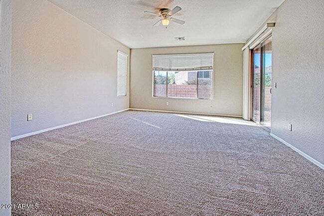 Building Photo - 35210 N 30th Dr