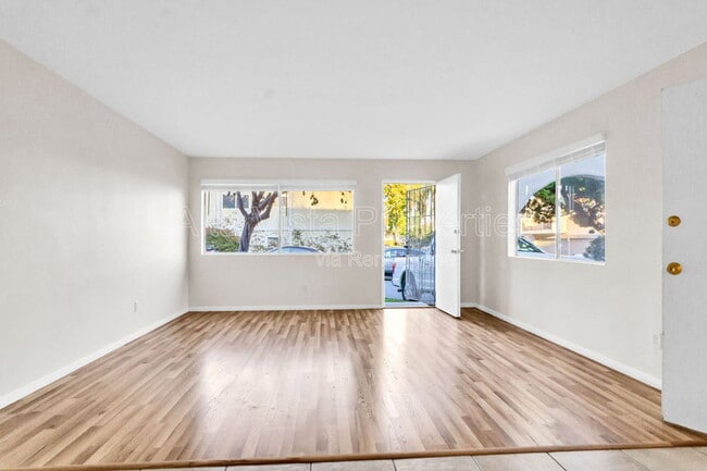 Building Photo - 4173 Camino Ticino