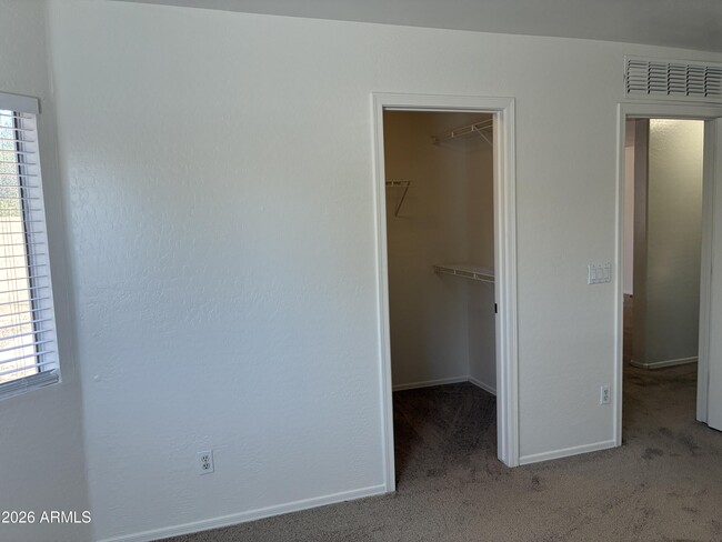 Building Photo - 6027 W Encinas Ln