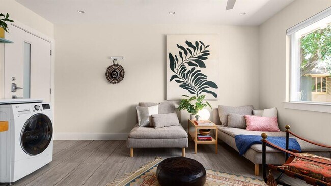 Building Photo - 1208 Enfield Rd