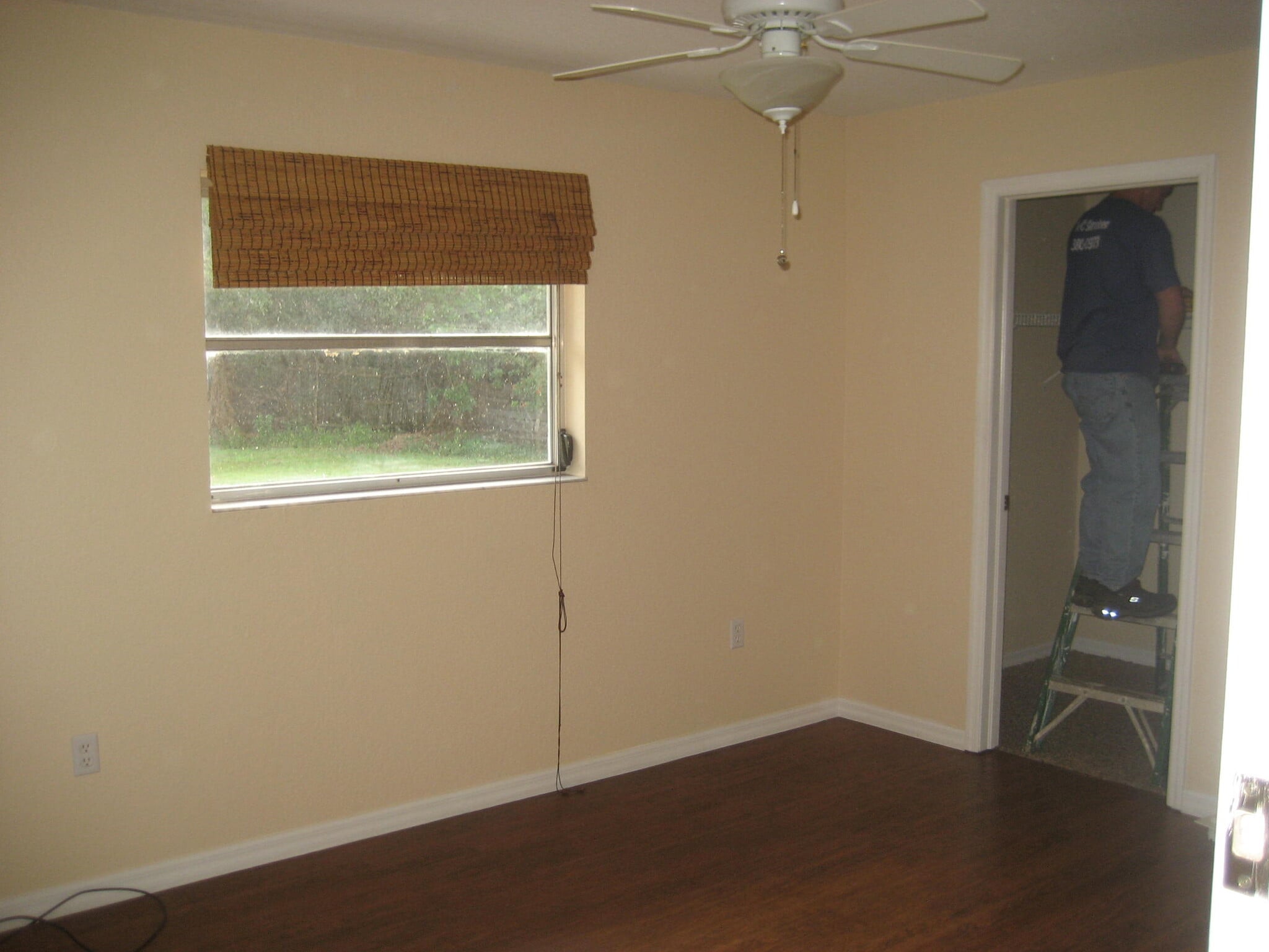 Building Photo - 13231 Windcrest Dr