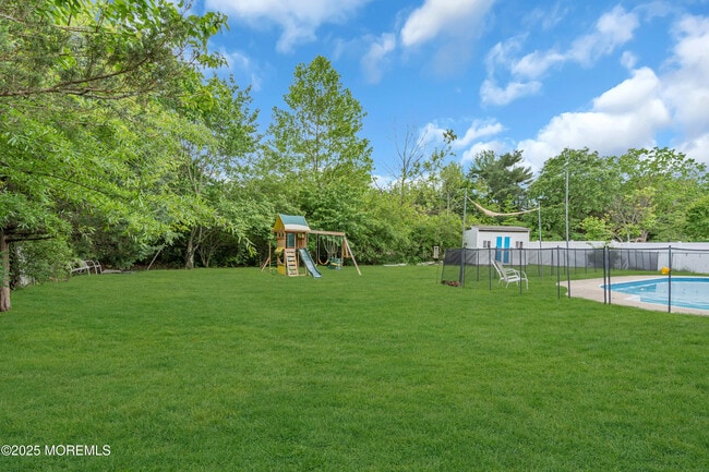 Building Photo - 210 Wingate Ct