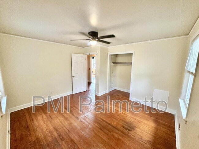Building Photo - 3727 Maybank St