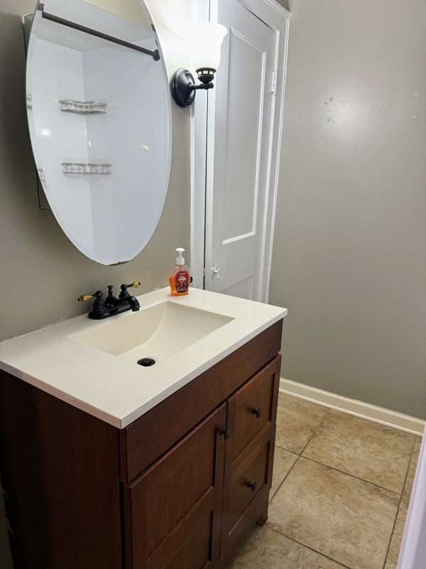 Building Photo - 502 27th Ave