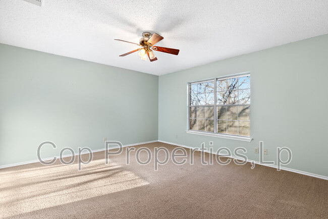 Building Photo - 18607 Redriver Trail