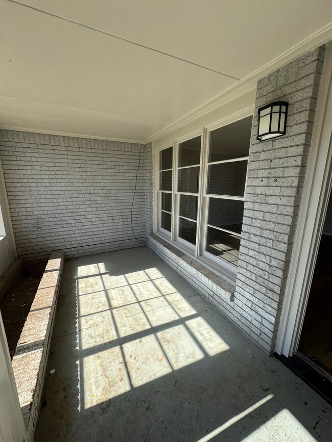 Building Photo - 1229 NW 83rd St