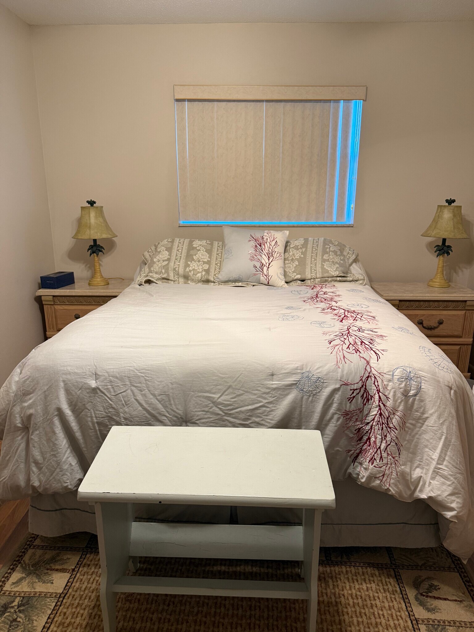 Building Photo - 75 S Las Olas Dr