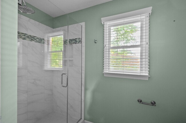 Building Photo - 103 Knollwood Ct