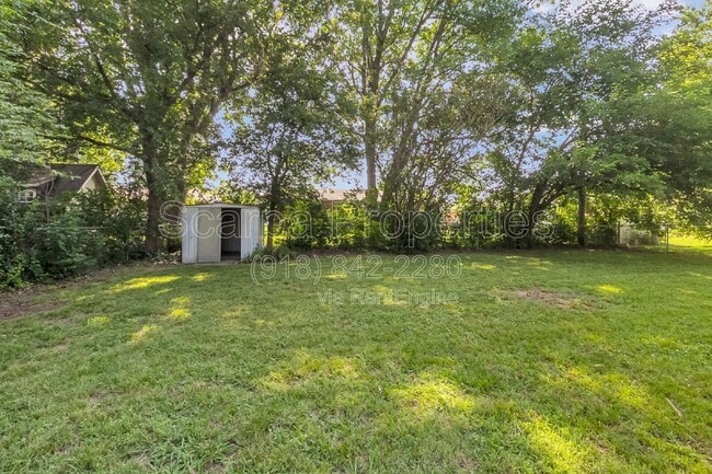 Building Photo - 1809 S Birch Ave