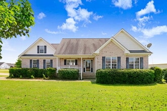 Building Photo - *DETACHED GARAGE/WORKSHOP!* Gorgeous home on HUGE acre lot in Princeton