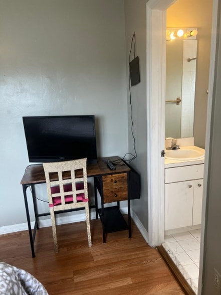 Building Photo - 14375 SW 164th Terrace